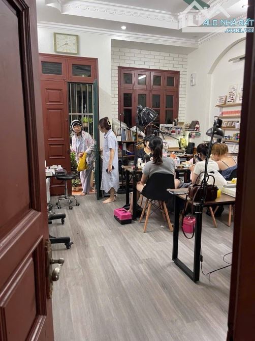 BÁN NHANH NHÀ PHỐ LÊ TRỌNG TẤN DT42, 4T, MT4M, 12 TỶ . - 2