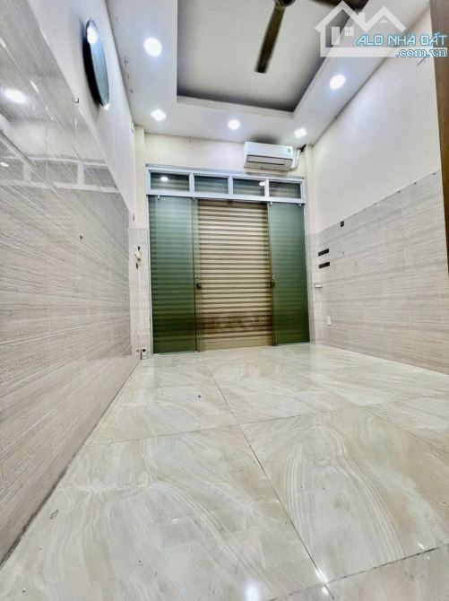 CHÍNH CHỦ BÁN NHÀ 4 TẦNG KIÊN CỐ HẺM XE HƠI ĐOÀN VĂN BƠ Q.4 CHỈ HƠN 4TỶ - 2