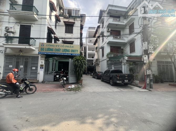 BÁN NHÀ 8 TẦNG THANG MÁY FULL NỘI THẤT  GARA Ô TÔ  VỊ TRÍ SIÊU TRUNG TÂM  BỒ ĐỀ LONG BIÊN - 2
