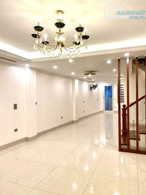 Mặt Hồ Tây Vệ Hồ - Nhật Chiêu, 2 thoáng, vỉa hè, KD đỉnh,108m2*5T thang máy, có hầm,71tỷ - 2