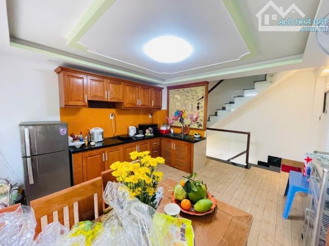 💖 Nhà 5 tầng đường BÙI VĂN NGỮ, phường HIỆP THÀNH, Q12, dt 24m2 (4mx6m),đường 15m💰3,55Tỷ - 2