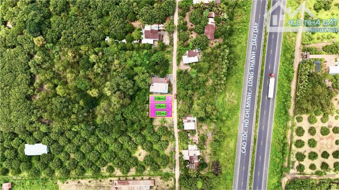 ✨ Ngang 6M x Sâu 18M (88M2 ONT), đường Bê Tông 6M Ôtô vào tận nơi, cổng sau SBLT - 1,22 TỶ - 2