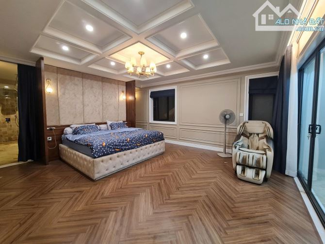Biệt thự VIP Liên Phường - Đối Diện Global City - NT Nhập Khẩu - 270m2  - Chỉ 33 Tỷ - 25