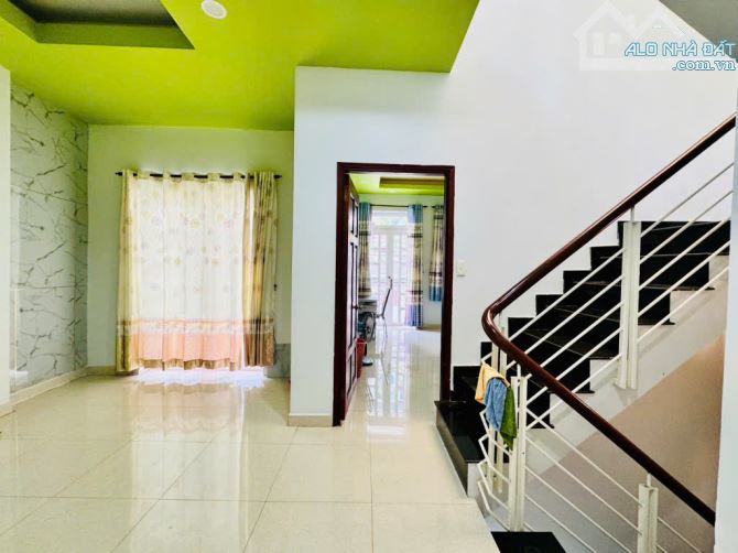 Phú Nhuận, nhà đẹp, lô góc, ngang 8m, 4 Tầng, 98m2, gần HXH Nguyễn Văn Trỗi, 13.7 Tỷ - 3