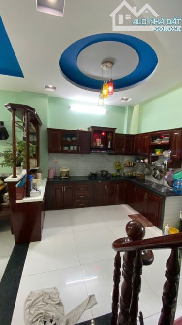 NHÀ NGANG LỚN 5.3M,56M2(5.3×11),HẺM XE TẢI,SÁT BÌNH LONG, NGUYỄN SƠN,LÊ THÚC HOẠCH - 3