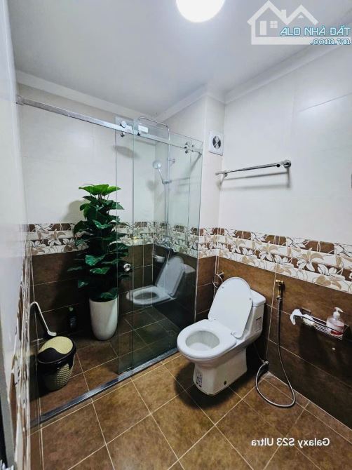 Bán Nhà Đẹp ở luôn Phố Nguyễn Chí Thanh Đống Đa 45m2 6 tầng mt 4.1m - 3
