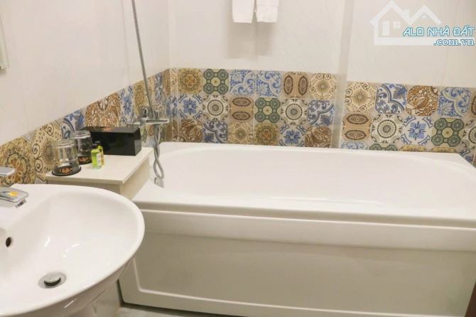 Bán Khách sạn mặt tiền ngay trung tâm tp đà lạt - 3