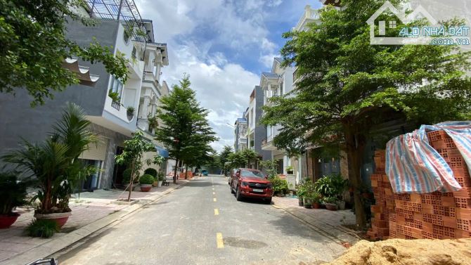 Bán đất 4x18m, đường D5 KDC Phú Hồng Đạt p. Bình Chuẩn - 3