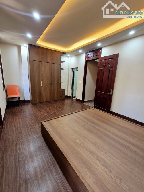 XUÂN ĐỈNH BẮC TỪ LIÊM 8,5 TỶ  DT 35m 6 TẦNG MT 6m NHÀ MỚI CÓ THANG MÁY Ô TÔ GẦN NHÀ - 3
