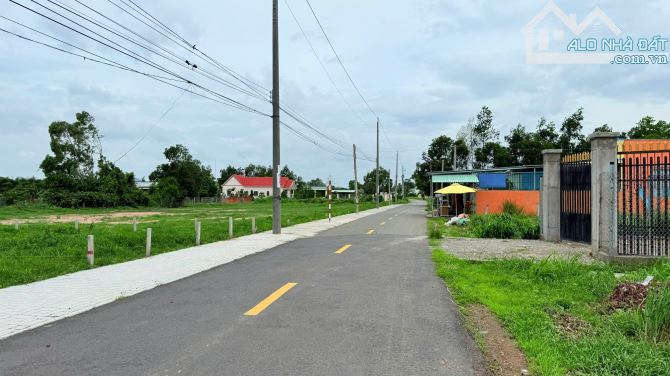 Bán 2 lô liền kề đường Nguyễn Huệ - xã Phước Long Thọ,Long Đất giá chỉ 950tr/lô - 3