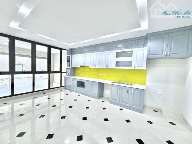 CẦN BÁN NHÀ NGÕ 619 ĐƯỜNG VŨ TÔNG PHAN. 45M2 - 6 TẦNG XÂY MỚI. THANG MÁY. - 3