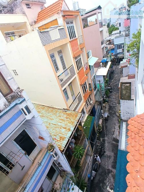 Chị gái cần bán Nhà 3 Tầng Gần CMT8, Giá Chỉ hơn 7 Tỷ, Ở Ngay Không Cần Sửa. - 3