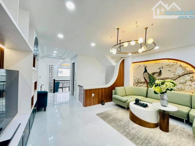 Biệt thự mini sát sân bay! Ngang tận 7x20 - 4 tầng - Hẻm 7m Hoàng Hoa Thám, TB giá 23.5 tỷ - 3