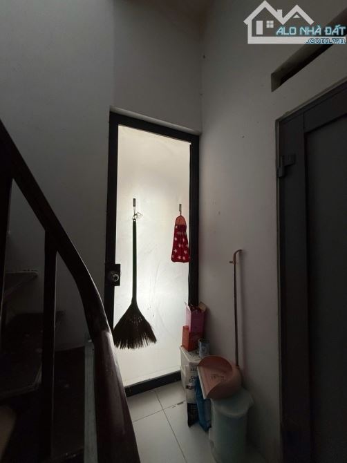 HXH - SÁT MT - NGAY PHỐ ẨM THỰC - PHAN XÍCH LONG - NHÀ 4 TẦNG - 42M2 - CHỈ 9.3T TL - 3