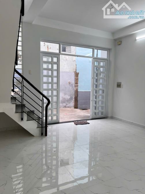 BÁN NHÀ 2 TẦNG ĐÚC XTT 8-4 HÓC MÔN GIÁ RẺ 3.58 TỶ - 5
