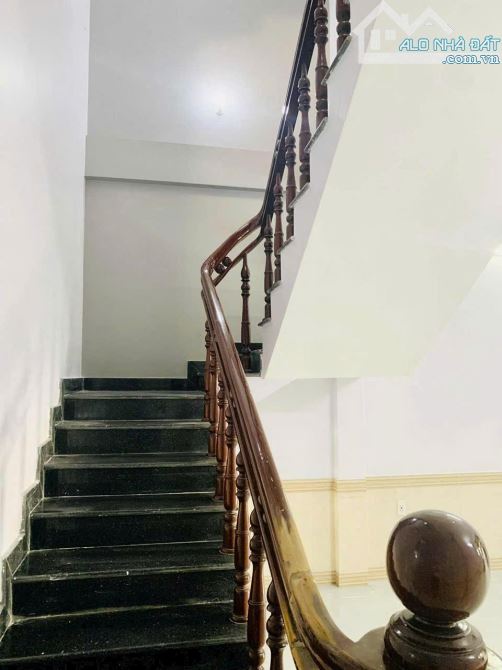 CHO THUÊ NHÀ 3 TẦNG KHU AN ĐÔNG VILLA - GẦN HOÀNG QUỐC VIỆT, TP HUẾ - 3