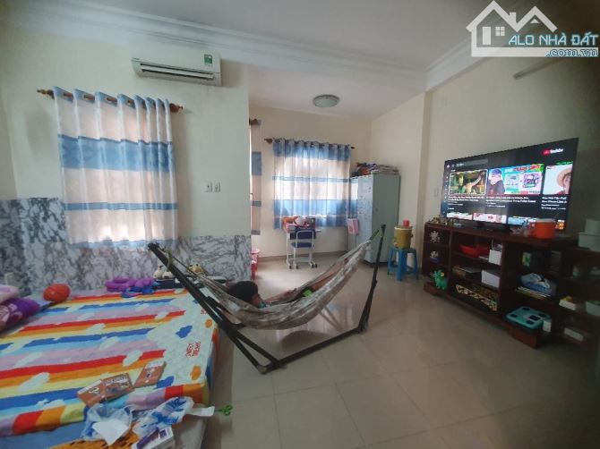 Bán nhà 3 tầng, 6m x 18m, hẻm xe hơi, gần sân bay, gần Phạm Văn Đồng, phường 4, Gò Vấp - 3