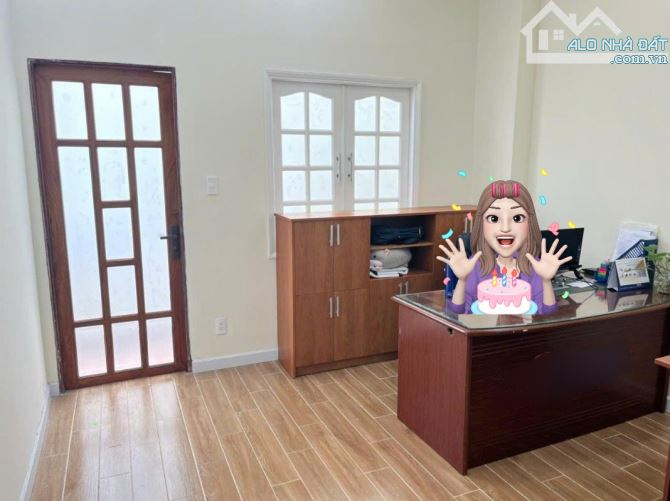 NHÀ 4 TẦNG SÁT VÀNH ĐAI 2 – TRUNG TÂM TP. THỦ ĐỨC Ô TÔ NGỦ TRONG NHÀ 80M²  NHỈNH 7 TỶ - 3
