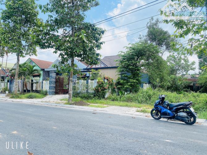 Lô góc 2 mặt tiền Đường Đông Đu, TT Phong Điền - 3