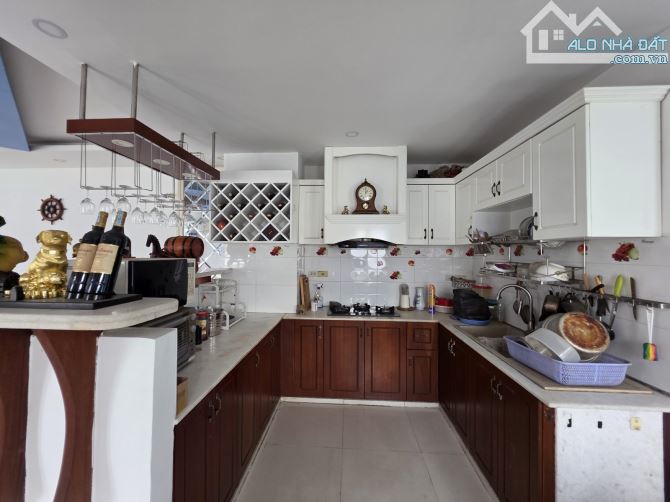 NHÀ QUẬN 2 - HẺM XE HƠI -  106M² CÓ HỒ BƠI, 5PN – GẦN NGUYỄN THỊ ĐỊNH – GIÁ CHỈ 9.9 TỶ - 3