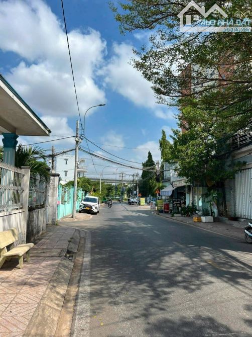 Bán đất mặt tiền đường 904, Phuờng Hiệp Phú - Quận 9. - 3