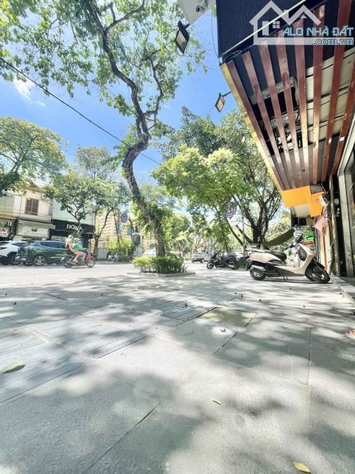 Cho thuê nhà riêng 2 tầng phố Hàng Bài, Trần Hưng Đạo - 4
