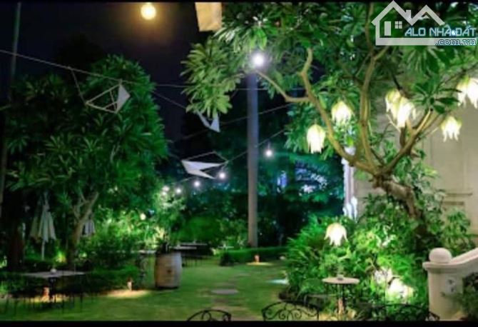 BÁN TOÀ LÂU ĐÀI LONG BIÊN 2330M,4 TẦNG, MẶT TIỀN 20M, 155 TỶ - 4