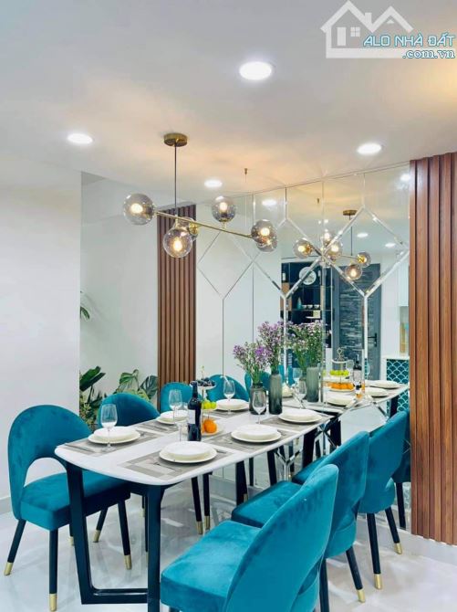 Biệt thự mini sát sân bay! Ngang tận 7x20 - 4 tầng - Hẻm 7m Hoàng Hoa Thám, TB giá 23.5 tỷ - 4