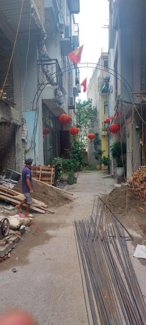 BÁN NHÀ 6 TẦNG THANG MÁY – GIA QUẤT – PHÂN LÔ DÂN TRÍ CAO – SỔ VUÔNG ĐẸP – XE 7 CHỖ - 4