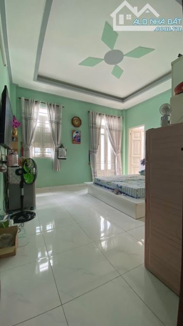 NHÀ NGANG LỚN 5.3M,56M2(5.3×11),HẺM XE TẢI,SÁT BÌNH LONG, NGUYỄN SƠN,LÊ THÚC HOẠCH - 5