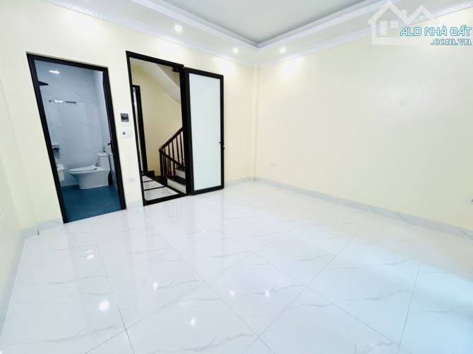 Bán nhà mới Minh Khai 57m, 5 tầng, mt 4.5m, gần Time, giá 11.2tỷ - 5