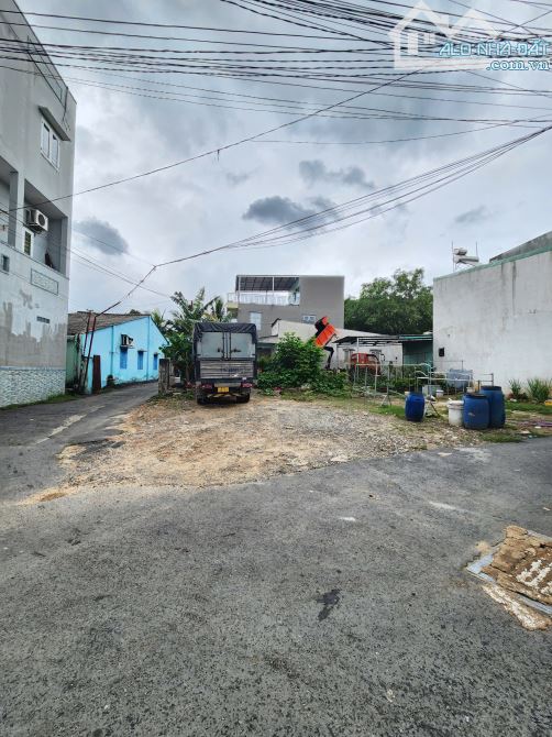 5Ty8 TL Đất 200m2 , Xây Căn Hộ DV Quá Đẹp, Gần Làng Đại Học - 5