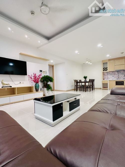 Cho thuê căn hộ Vimeco CT4 Nguyễn Chánh 141m2 3 ngủ full đồ 20 triệu/ tháng - 5
