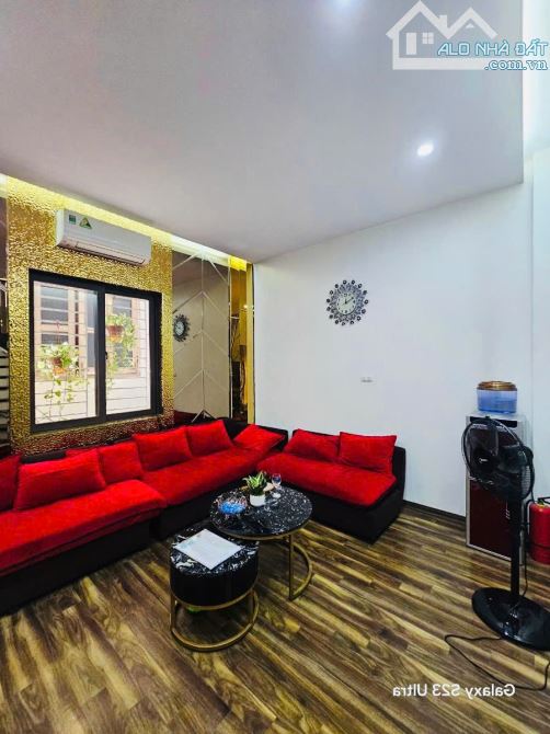 Bán Nhà Đẹp ở luôn Phố Nguyễn Chí Thanh Đống Đa 45m2 6 tầng mt 4.1m - 5