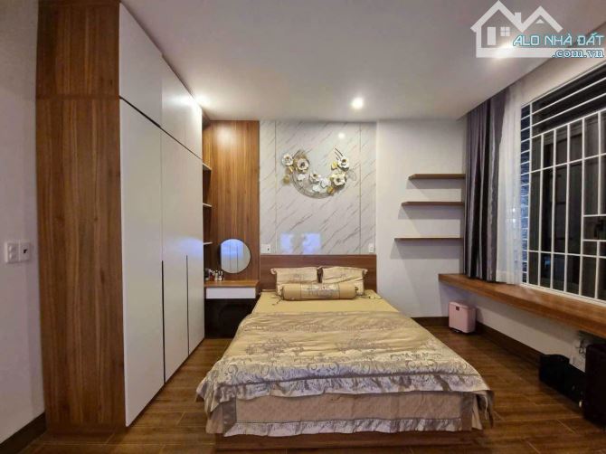 Bán nhà 2 mặt tiền trước và sau đường Tôn Thất Bật và Nguyễn Văn Khả - Tp. Huế 145m2 5,4 ỷ - 5