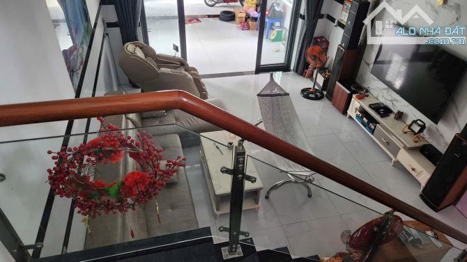 DT: 5x32 Giá: 5.5 tỷ, Bán Nhà MT Đường Kinh Doanh, 1 Trệt 2 lầu,TT TP Bà Rịa - 5