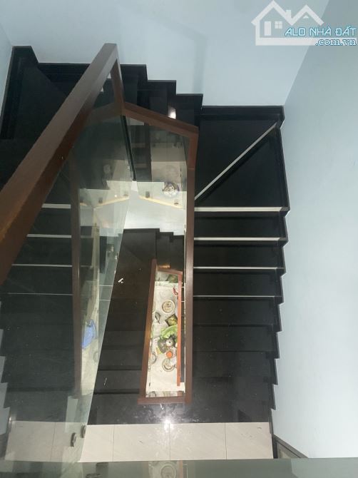 Bán gấp nhà 105m2 .4 tầng. 5x21. Liên khu 4-5. BHHB.Bình Tân - 5