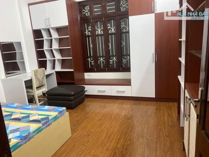 BÁN NHÀ PHÂN LÔ HOÀNG QUỐC VIỆT DT 70M 5 TẦNG VỈA HÈ KINH DOANH CHỦ THIỆN CHÍ GIÁ 21 TỶ - 5