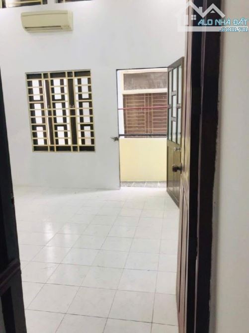 SÁT QUẬN 1 - NGAY CHỢ THỊ NGHÈ - NGUYỄN CỬU VÂN - BÌNH THẠNH - 34M2 - CHỈ 4.4 TỶ TL - 5