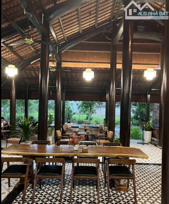 TỔ HỢP RETREAT CITY HOTEL 149 PHÒNG- MẶT TIỀN, QUẬN 2- DT: 4000 M2- GIÁ: 2,5 TỶ/TH - 3