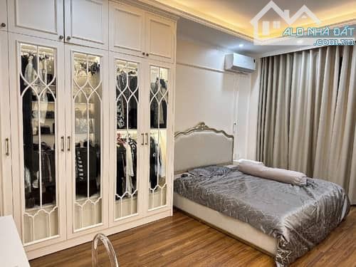 HOA HẬU Ngọc Thuỵ cần ra đi 50m2x5tầng , Mt 4m giá chỉ 8tỷ - 5