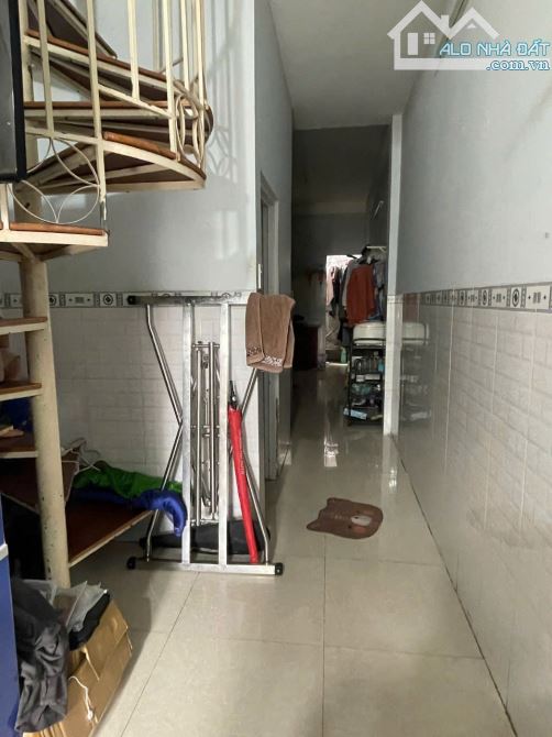 Bán nhà hẻm 3m Bùi Đình Tuý, 2 tầng BTCT, DTSD 80m2 chỉ 4.2 tỷ - 5