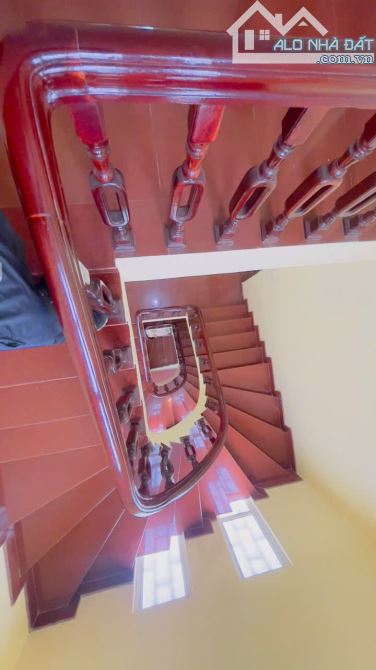 PHÂN LÔ HOÀNG QUỐC VIỆT, LÔ GÓC, 2 Ô TÔ TRÁNH, KINH DOANH VP, 55M2-4T-MT 4,85M- 15.9 TỶ - 5