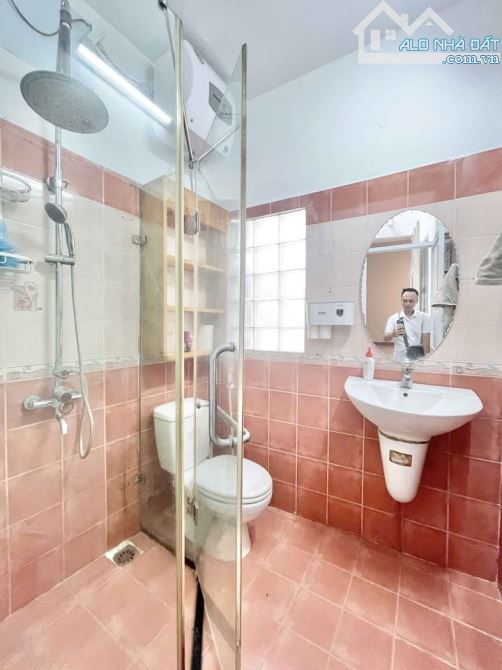 Cho thuê nhà riêng 2 tầng phố Hàng Bài, Trần Hưng Đạo - 6