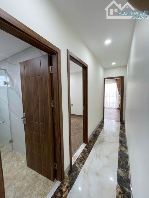 NGỌC LÂM - LONG BIÊN, THANG MÁY, VỈA HÈ, KINH DOANH ĐỈNH. - 6