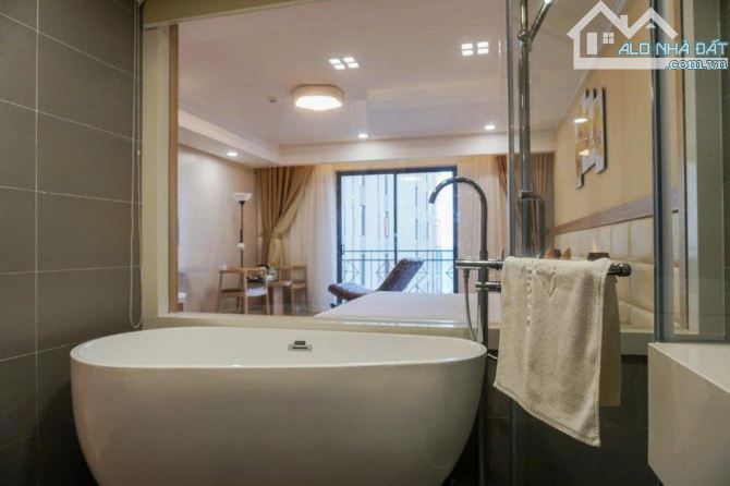 Cần bán khách sạn 8 tầng tại đường An Thượng 1, sát biển doanh thu 120tr/th, giá chỉ:2x tỷ - 6