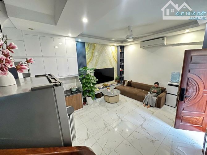 BÁN GẤP NHÀ 4 TẦNG 56M HỒ TÙNG MẬU NHÀ DÂN XÂY 3 THOÁNG MẶT TIỀN SIÊU THOÁNG GIÁ 7,7 TỶ - 6