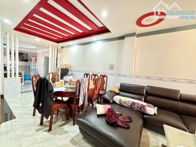 Toà nhà mặt tiền nguyễn văn công 5 tầng có hầm - ngang 7.3m nở hậu l đẹp thang máy xịn xò - 6