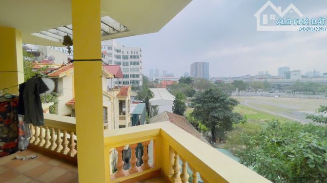 PHÂN LÔ HOÀNG QUỐC VIỆT, LÔ GÓC, 2 Ô TÔ TRÁNH, KINH DOANH VP, 55M2-4T-MT 4,85M- 15.9 TỶ - 6