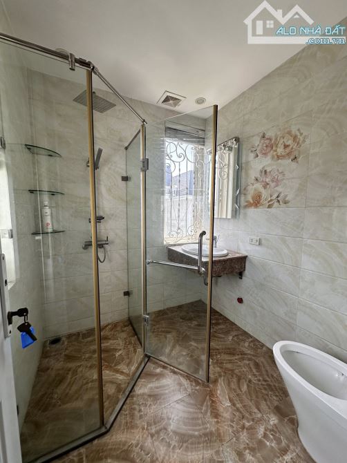 Biệt thự KĐT Lideco Đường 32 Trạm Trôi Hoài Đức. Sổ vuông 144m, 5 tầng MT23m Giá 28 tỷ - 8